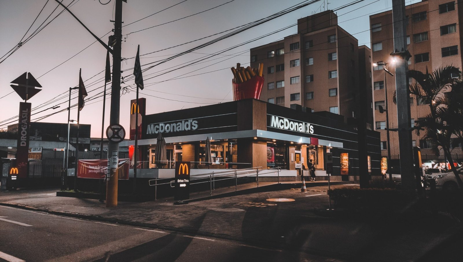 Franchising no Brasil: oportunidades, riscos e diferenças em relação ao licenciamento