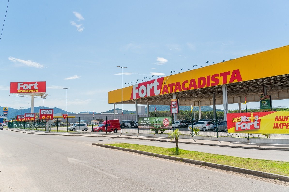 Nova loja: Fort Atacadista abre mais de 200 vagas de emprego para a sua primeira unidade em Videira (SC)