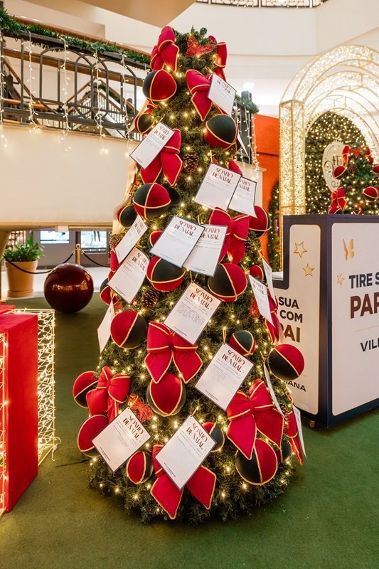 Campanha “Árvore dos Sonhos” do Villa Romana Shopping inspira solidariedade neste Natal