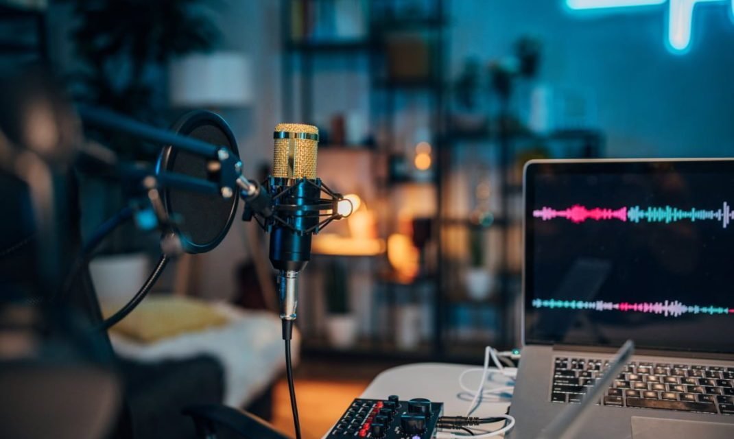 Anestech consolida podcast sobre inovação, gestão e dados na anestesiologia e chega à 9ª temporada
