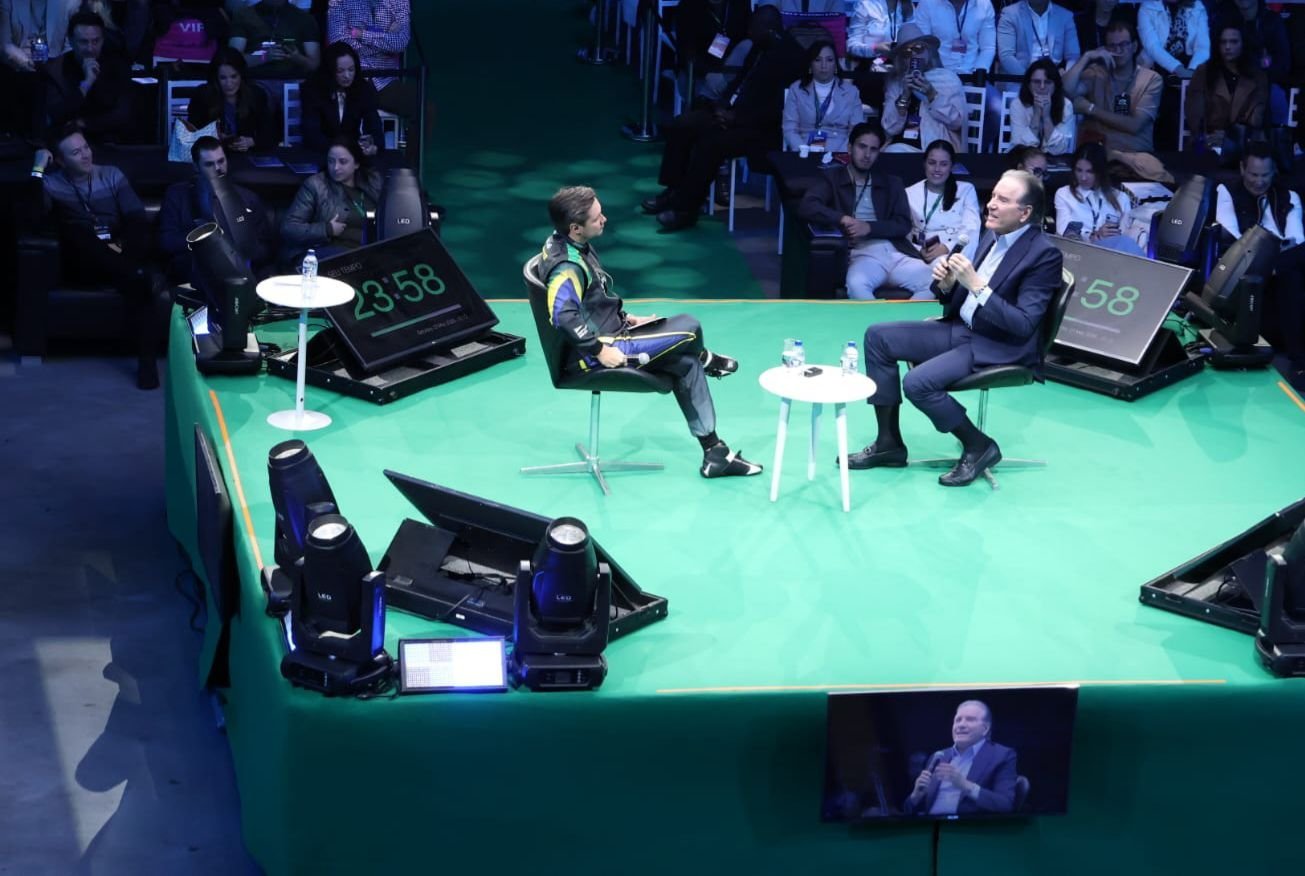 Os Códigos da Arena: Bastidores do Empreende Brazil Consolidam Estratégias de Autenticidade, Licenciamento e Blindagem Digital